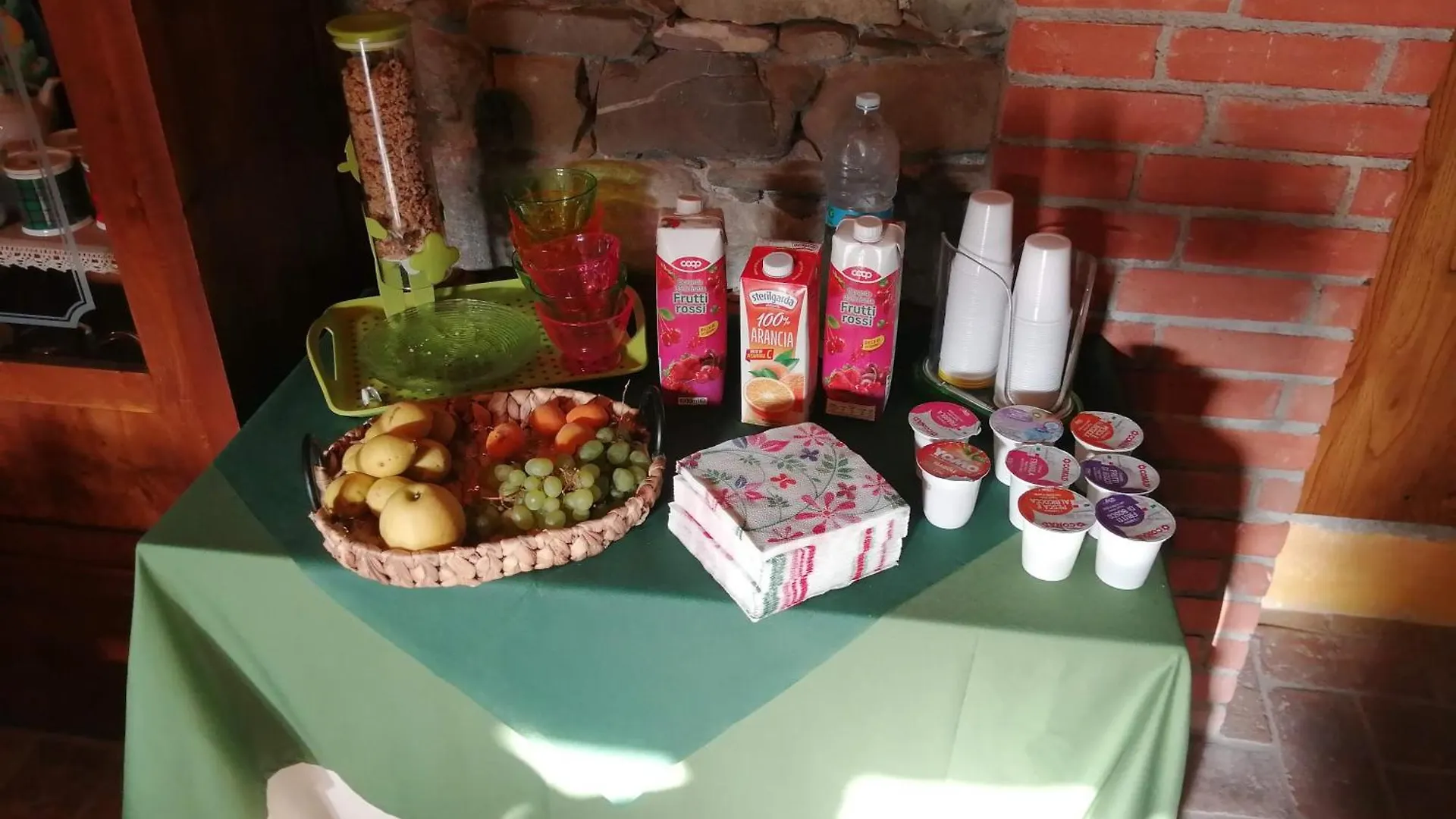 La Cascina Di Anna Otel Beverino Konukevi